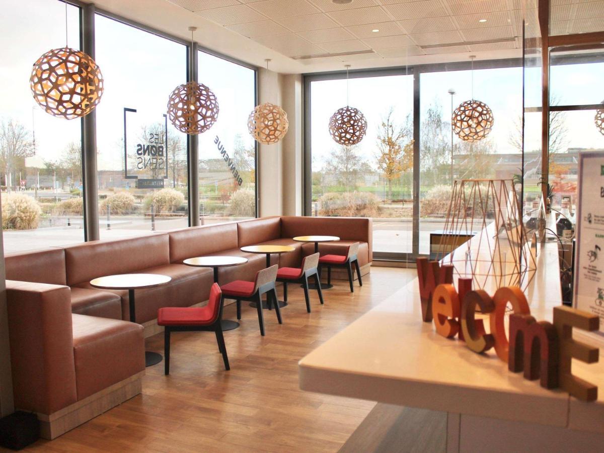 Ibis Styles Guyancourt Versailles Exteriér fotografie