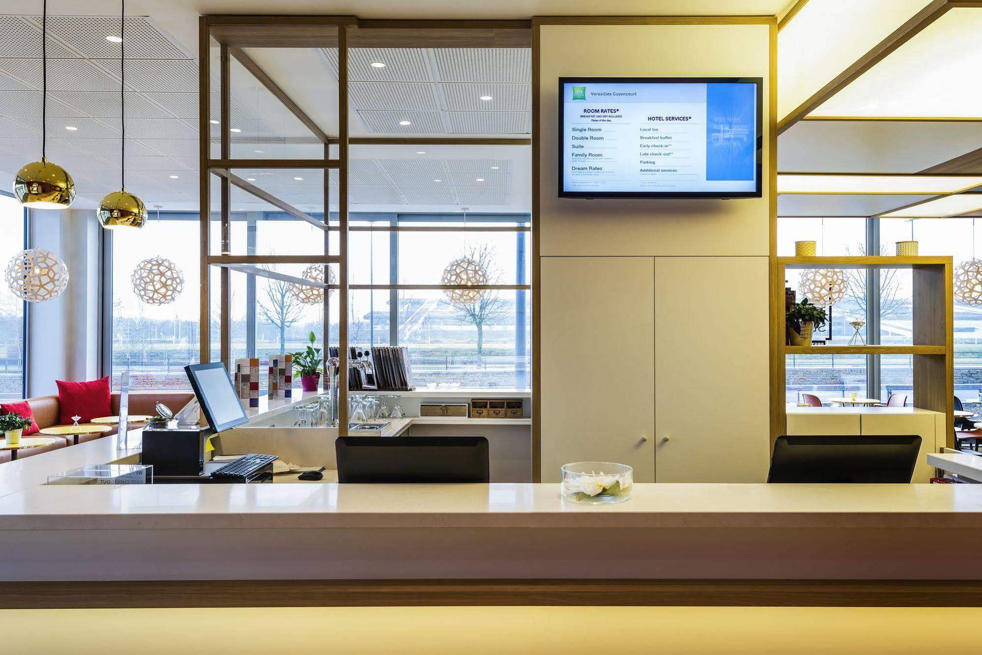 Ibis Styles Guyancourt Versailles Exteriér fotografie