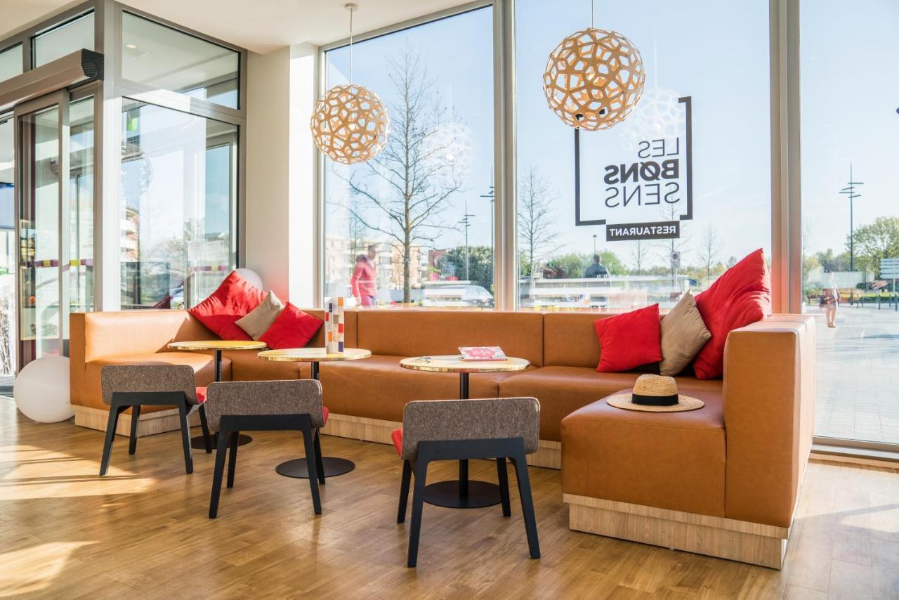 Ibis Styles Guyancourt Versailles Exteriér fotografie