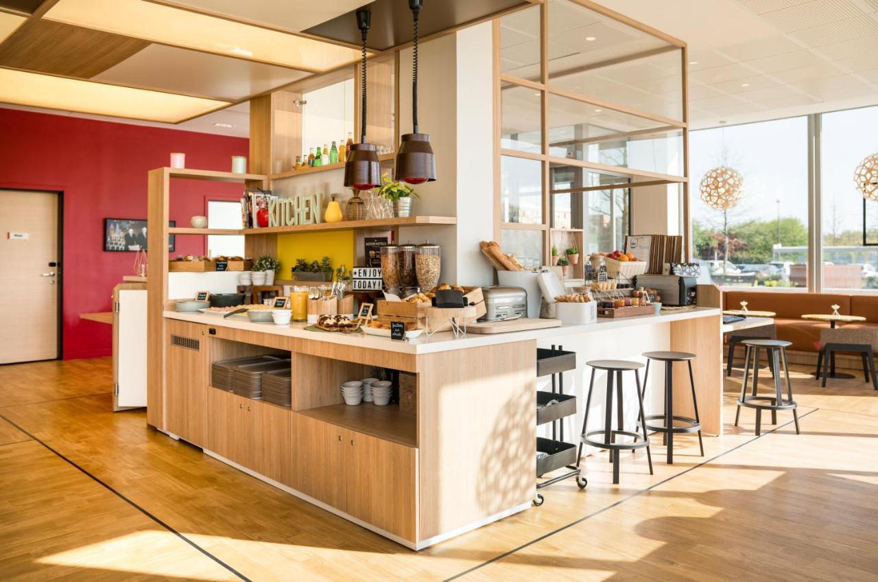Ibis Styles Guyancourt Versailles Exteriér fotografie